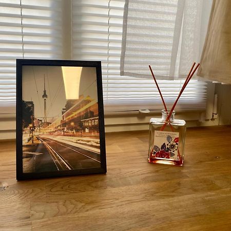 Central Studio In 5 Minutes To Alexanderplatz Berlin Exterior photo